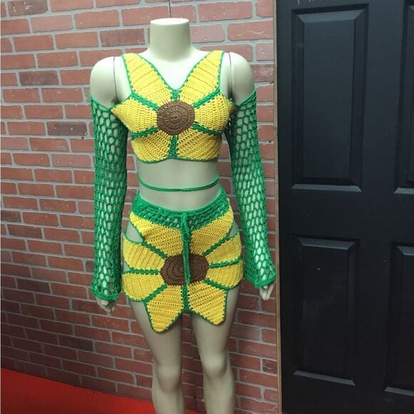 Sunflower shirt set  - Picture 1 of 6